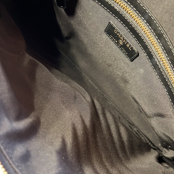 CHANEL CLUTCH - Picture 8 of 16